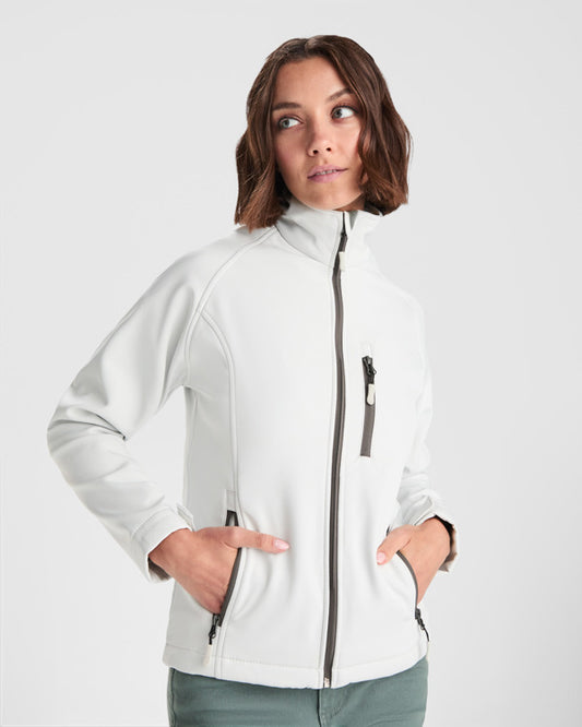 Softshell ANTARTIDA WOMAN, personalización a medida en Gráficas Hugo
