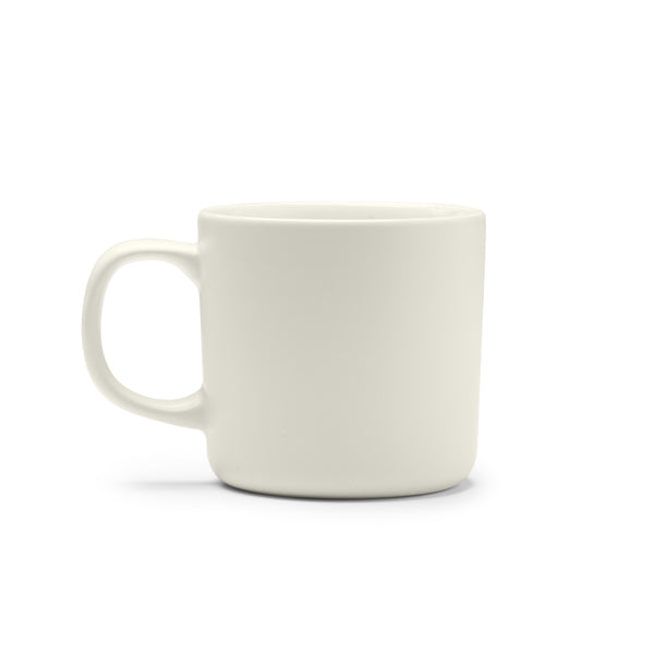 Taza MOLIS en color beige — impresión personalizada de tu logo
