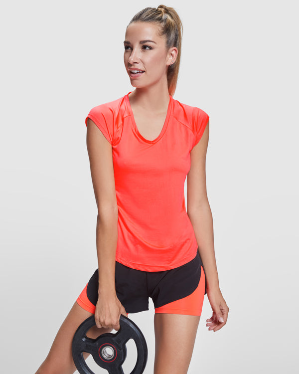 Camiseta técnica AVUS personalizable online, taller en Madrid